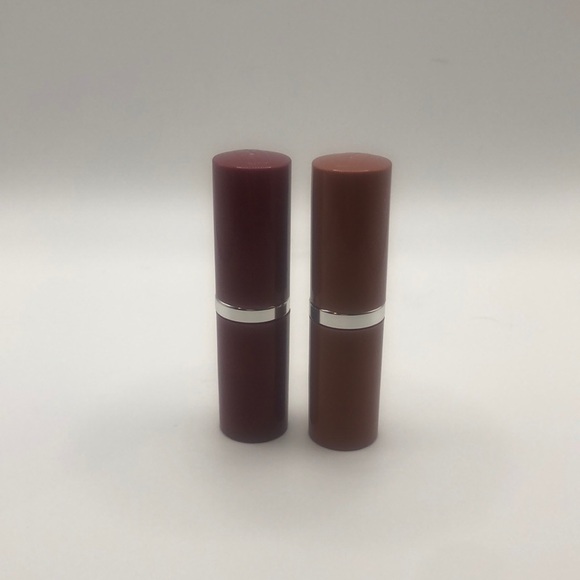 BOGO Clinique | Lip Colour + Primer - Picture 2 of 4